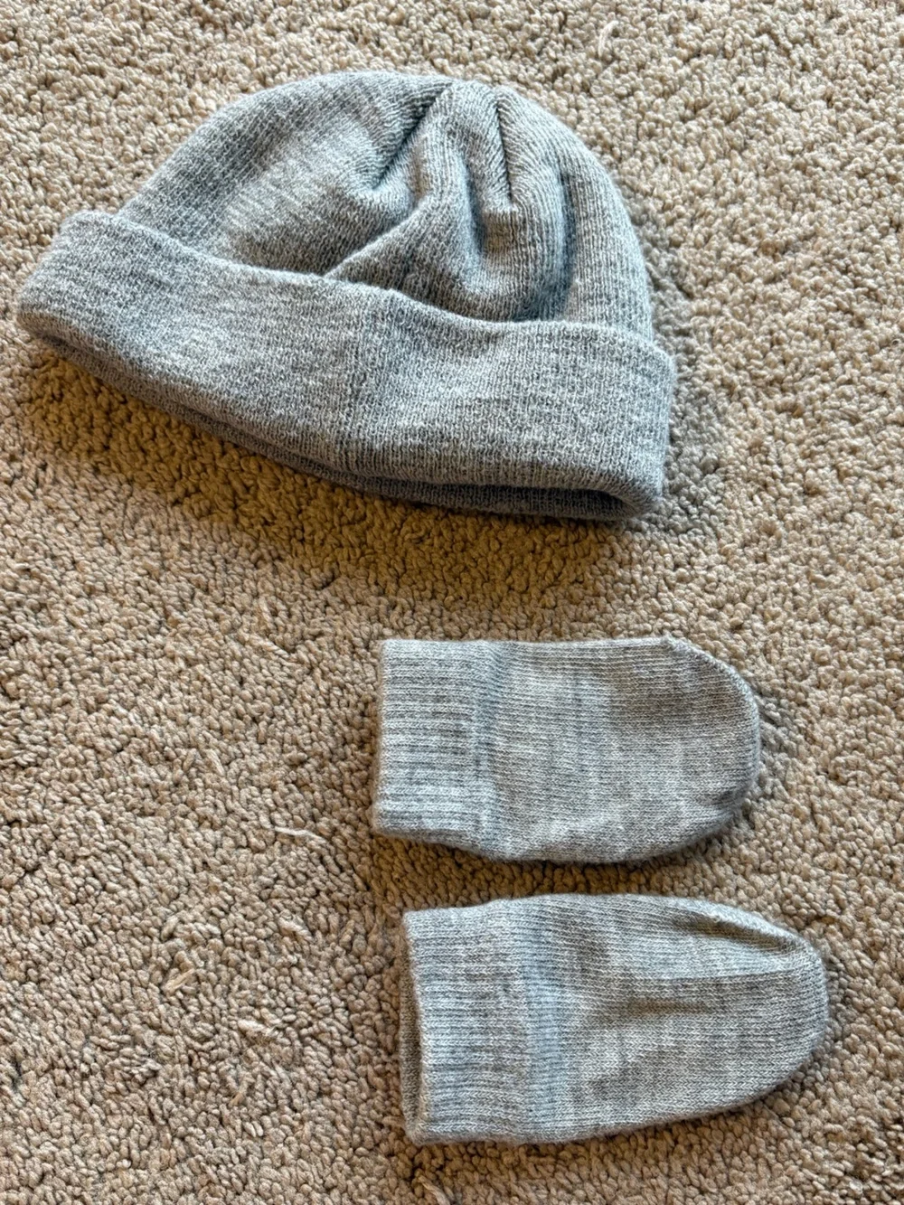 Baby Nike Hat & Mittens